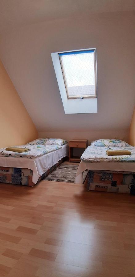 Apartmany Lucky 30 エクステリア 写真