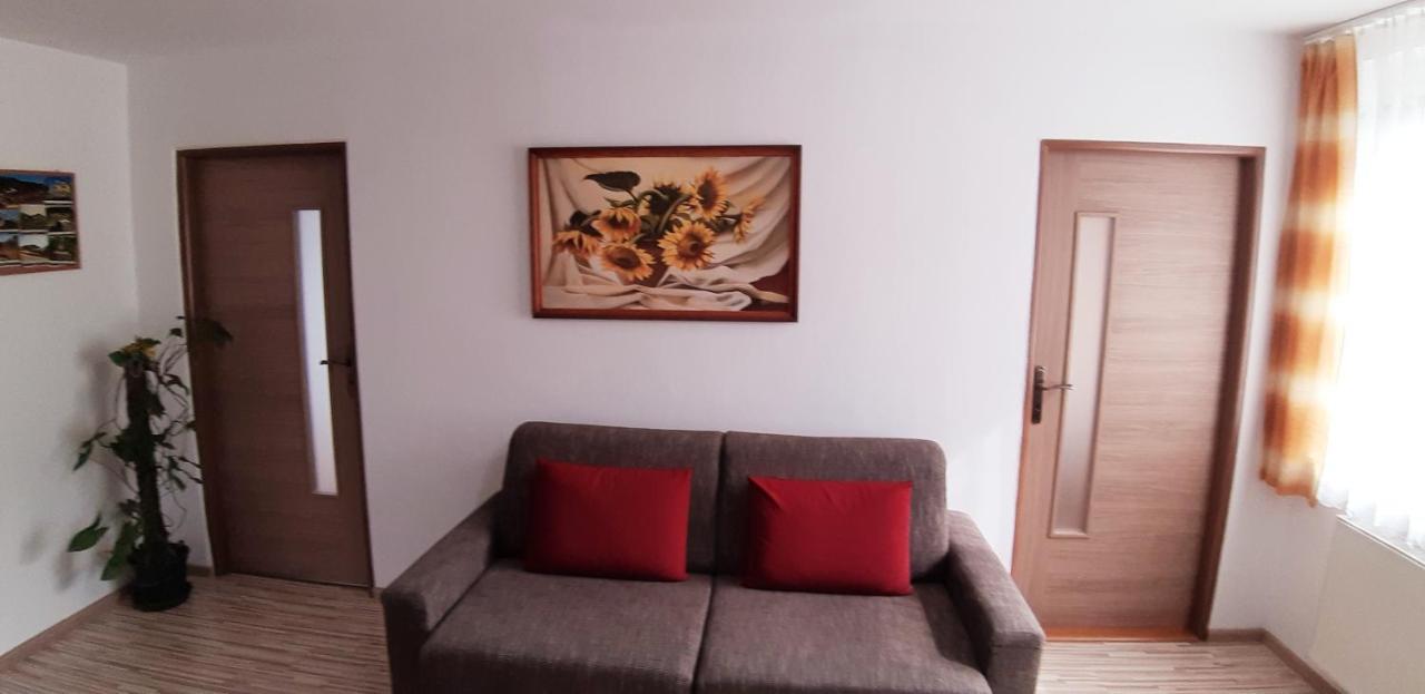Apartmany Lucky 30 エクステリア 写真